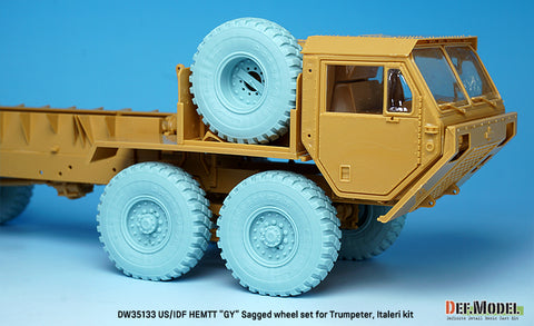 DEFモデル DW35133 1/35 現用 アメリカ/イスラエル M977 HEMTT(重高機動戦術トラック) 自重変形タイヤセット(グッドイヤーAT-2A)(トランペッター/イタレリ用)(4種各2個+スペアタイヤ1個入り,マスキングシール付き)