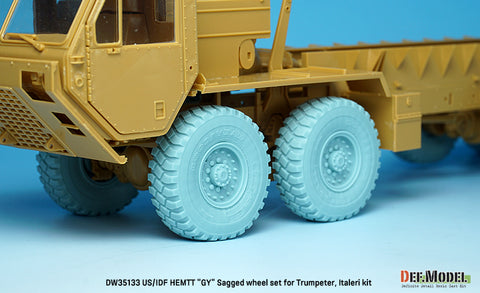 DEFモデル DW35133 1/35 現用 アメリカ/イスラエル M977 HEMTT(重高機動戦術トラック) 自重変形タイヤセット(グッドイヤーAT-2A)(トランペッター/イタレリ用)(4種各2個+スペアタイヤ1個入り,マスキングシール付き)