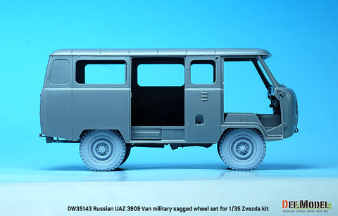 DEFモデル DW35143 1/35 現用 ロシア UAZ-3909 ワンボックスバン 自重変形タイヤセット(軍用タイプ)(ズベズダ用)(3種計4個+スペアタイヤ1個入り,マスキングシール付き)