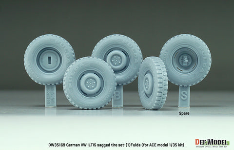DEFモデル DW35169 1/35 現用 ドイツ フォルクスワーゲン イルティス 四輪小型軍用車 自重変形タイヤセット(1)(フルダ)(ACE用)(2種各2個+スペアタイヤ1個入り,マスキングシール付き)