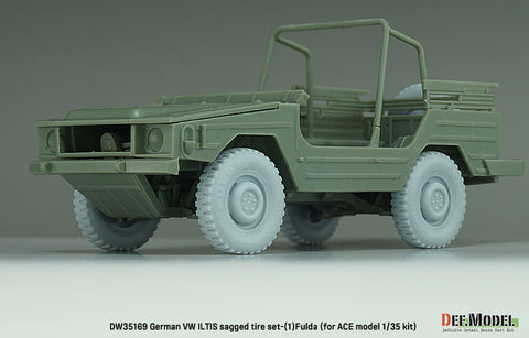 DEFモデル DW35169 1/35 現用 ドイツ フォルクスワーゲン イルティス 四輪小型軍用車 自重変形タイヤセット(1)(フルダ)(ACE用)(2種各2個+スペアタイヤ1個入り,マスキングシール付き)