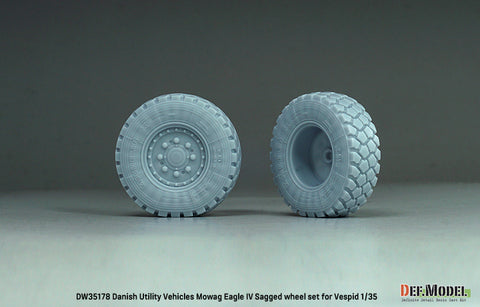 DEFモデル DW35178 1/35 現用 デンマーク モワク イーグルIV 軽装甲車 自重変形タイヤセット(ミシュラン)(ヴェスピッド用)(2種各2個入り,マスキングシール付き)