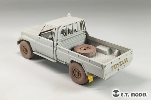 ETモデル P35-162 1/35 ピックアップトラック たわんだホイール タイプ1