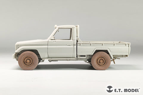 ETモデル P35-162 1/35 ピックアップトラック たわんだホイール タイプ1
