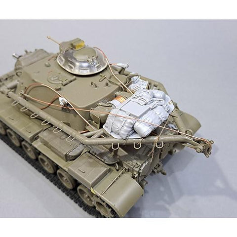エウレカXXL ER-3571 1/35 M728戦闘工兵車用アップグレードセット クレーンフレーム低（走行状態）（AFVクラブ35254用）