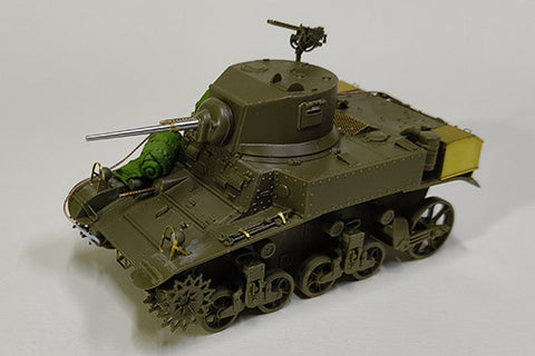 エウレカXXL ER-3583 1/35 アメリカ M3スチュアート後期生産型用アップグレードセット  軽戦車(タミヤ用) 説明書付きエッチングパーツ2個、37mmアルミ削り出し砲身1個、ブローニング M1919 .30口径砲身3個、牽引ケーブル1個、レジンアクセサリー3個付き
