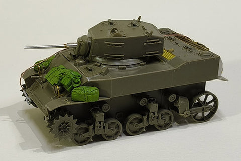 エウレカXXL ER-3584 1/35 アメリカM5A1スチュアート初期生産型用アップグレードセット。 軽戦車。 (AFVクラブ用)。説明書付きエッチングパーツ、37mmアルミ削り出しバレル、牽引ケーブル、レジン製アクセサリー3点