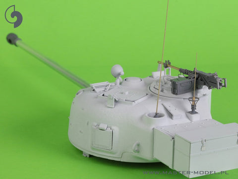 マスター GM-35-063 1/35 ブローニング M2HB .50 口径 (12.7mm)  戦車マウント用機関銃 - WWII型 (初期のトレイを備えた初期の M23 クレードル)