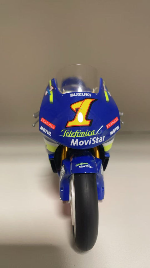 カレドモデル MS024 1/12 スズキ RGV Γ 00-01 オートバイデカール 14083&14089 (タミヤ用)