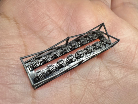 MUYIモデル R700009 1/700 日本海軍 九六式25mm連装機銃（防盾付き） 超精密3Dプリントキット（16基入り）