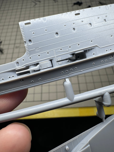 MUYIモデル R700056 1/700 ハセガワ用 日本海軍 200mm単装砲（「赤城」用）／ハセガワ・フジミ対応 超精密3Dプリントキット（6基入り）