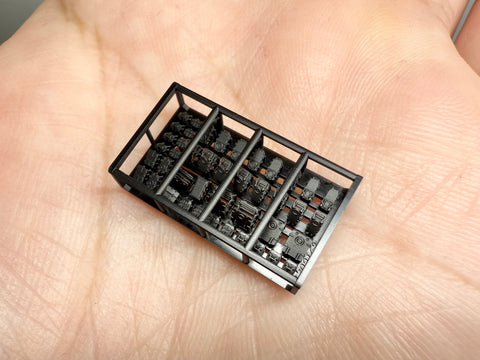 MUYIモデル R700162 1/700 ピットロード W200用 日本海軍 甲板ハッチ（大和・武蔵） 超精密3Dプリントキット（43パーツ入り）