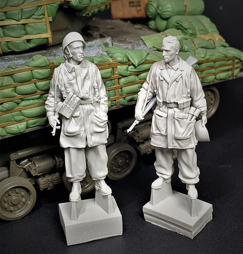 パンツァーアート FI35-153 1/35 WWIIドイツ 降下猟兵 イタリー 2体セット