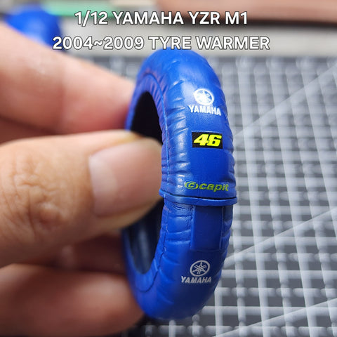 カレドモデル Q005 1/12 ヤマハ YZR-M1 (2004-2009)用タイヤウォーマー