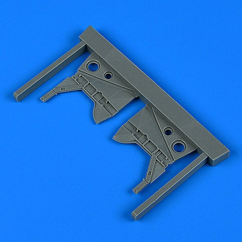 クイックブースト 48943 1/48 ホーカー ハリケーン アンダーキャリッジ カバー （エアフィックス用）