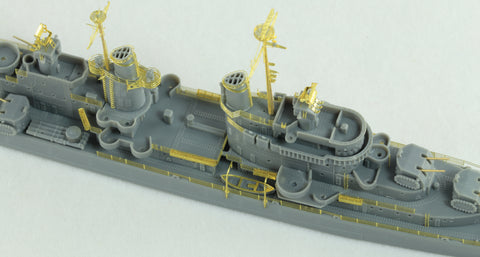 ヴィーホビー E57012 1/700 アメリカ海軍 軽巡洋艦 サンディエゴ CL-53 1944年 デラックス版(エッチングパーツ付き) プラモデル