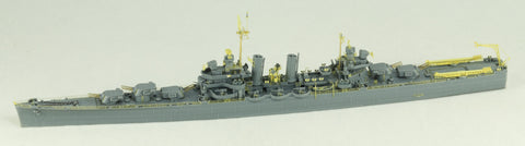 ヴィーホビー E57017 1/700 アメリカ 軽巡洋艦 フェニックス CL-46 デラックス版(エッチングパーツ付き) プラモデル