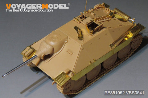 ボイジャーモデル PE351052A 1/35 WWII ドイツ陸軍 Sd.Kfz.138/2 ヘッツァー駆逐戦車 初期型（ガンバレル無し）(アカデミー13278用)