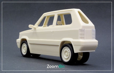 ズームオン Z218 1/24 フィアット パンダ750CL 87' 世界で最も車幅が狭い車