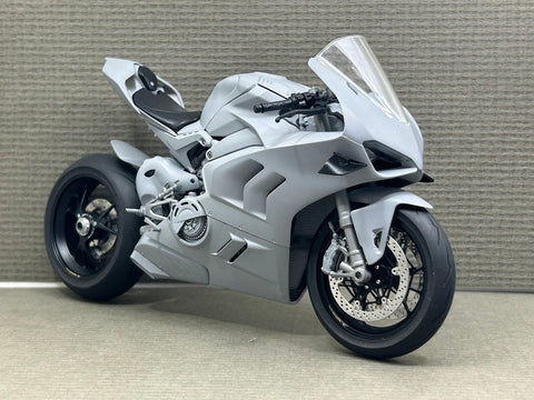 Zワークショップ Z01-006 1/12 2023ドゥカティ パニガーレ V4R フルトランスキット