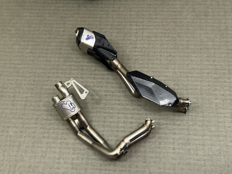 Zワークショップ Z01-009 1/12 V4R/S 4 ウシテ・レーシング エキゾーストシステム
