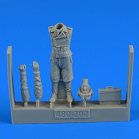 エアロボーナス 480202 1/48 WWII ドイツ歩兵 (汎用）