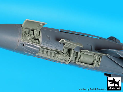 ブラックドッグ A48100 1/48 F-14 D 電子機器 （レフト）+ カノン砲 （AMK用）