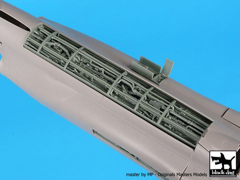 ブラックドッグ A48143 1/48 ファントム F4B スパイン （タミヤ用）