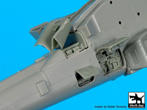 ブラックドッグ A72080 1/72 AH-64 D リア 電子部品 （アカデミー用）