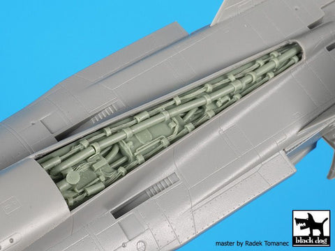ブラックドッグ A72089 1/72 F-18 機体上面部 （アカデミー用）