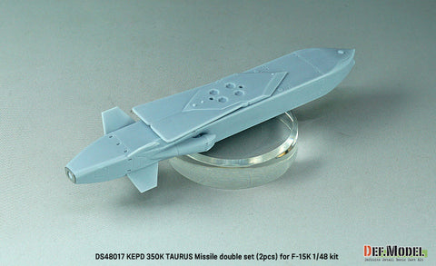 DEFモデル DS48017 1/48 KEPD 350K TAURUS ミサイル ダブルセット (2個入り) (F-15K用)