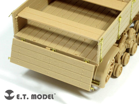 E.T.モデル E35-049 1/35 WWII ソビエト ウォロシロベッツトラクター(トランぺッター 01573用） エッチングパーツ