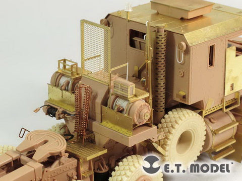 E.T.モデル E35-131 1/35 現用アメリカ M1070 トラクター(ホビーボス 85502用） エッチングパーツ