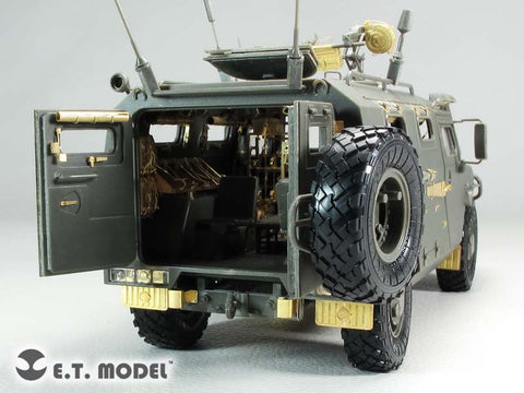 E.T.モデル E35-195 1/35 ロシア GAZ-233014 ティーグル インテリア(モンモデル VS-003用） エッチングパーツ