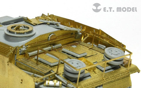 E.T.モデル E72-015 1/72 WWII ドイツ III号突撃砲G型 初期型（ドラゴン 7283用） エッチングパーツ