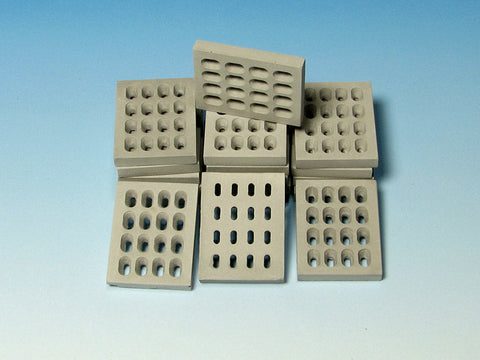 エウレカXXL E-018 1/35 現用 コンクリート ロードパネル (Perforated)
