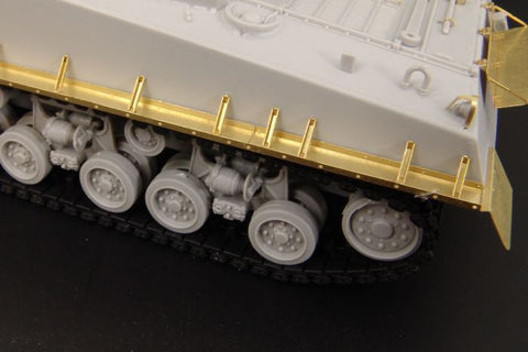 ハウラー HLX48164 1/48 WWII アメリカ M4A3E8 フェンダー(ホビーボス84806用)