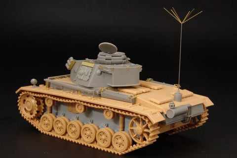 ハウラー HLX48178 1/48 WWII ドイツ III号戦車 K型 コンバージョンセット