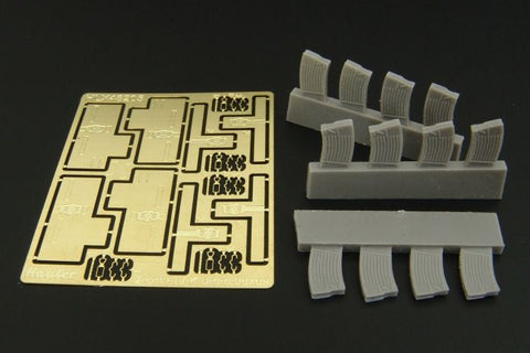 ハウラー HLX48205 1/48 WWII ドイツ 2cm FlaK 弾倉&弾薬ボックス
