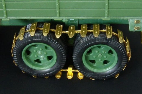 ハウラー HLX48269 1/48 WWII ソビエト GAZ-AAA トラック 雪原/泥濘地用履帯(ユニモデル用)