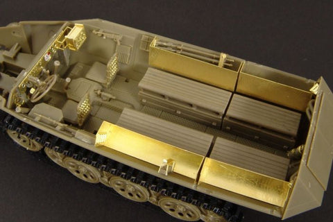 ハウラー HLX48277 1/48 WWII ドイツ Sd.Kfz.251/1 C型 インテリア エッチングセット(AFVクラブ用)