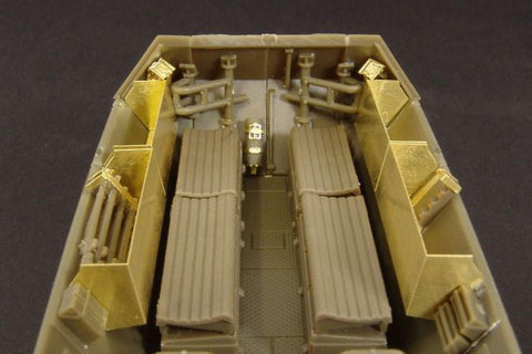 ハウラー HLX48277 1/48 WWII ドイツ Sd.Kfz.251/1 C型 インテリア エッチングセット(AFVクラブ用)