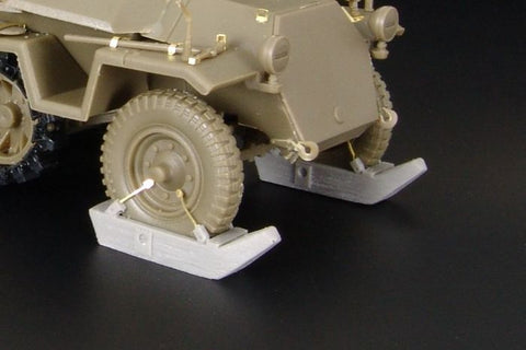 ハウラー HLX48281 1/48 WWII ドイツ Sd.Kfz.250/251 レジン製フロントホイールスキー (タミヤ/スーパーモデル用)