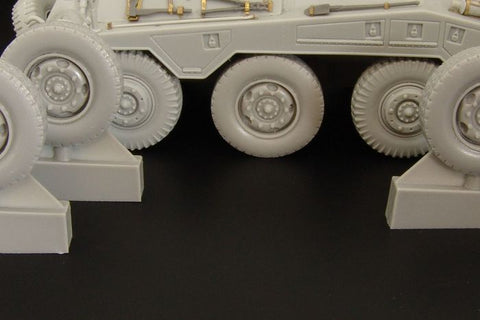 ハウラー HLX48334 1/48 WWII ドイツ Sd.Kfz.234 8輪装甲車 プーマ レジンホイールセット(タミヤ/イタレリ)