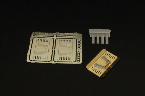 ハウラー HLX48383 1/48 現用 ウクライナ 警察 暴動鎮圧用シールド(2個入り)