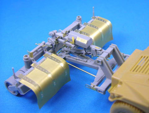 レジェンド LF1246 1/35 ハンビー SPARKマインローラー