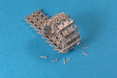 マスタークラブ MTL-35008 1/35 III号戦車 , IV号戦車 1941-44 オープンホーン用履帯