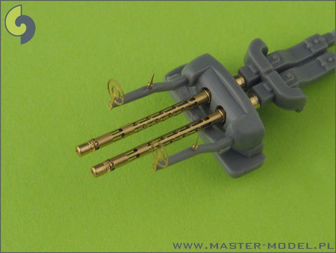 マスター AM-32-026 1/32 ドイツ空軍 航空機関砲 MG81 とMG81Z の挽物製銃身とエッチングパーツのガンサイト（2本入り）