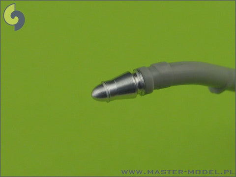 マスター AM-48-033 1/48 NATO標準の燃料補給口（空中給油システムを備えたすべての1/48 NATO軍航空機用)（1個）