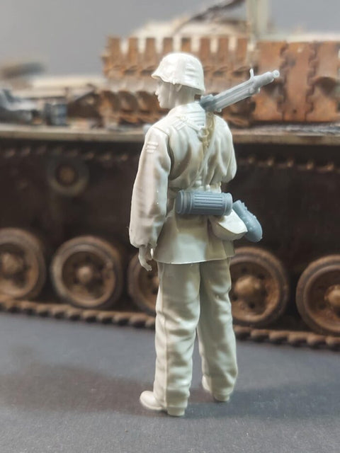 パンツァーアート FI35-220 1/35 WWIIドイツ 武装親衛隊MG42 機関銃手